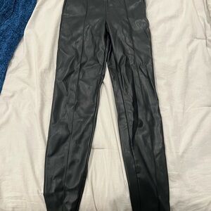 Zara Black Leather Crop Skinny Pant